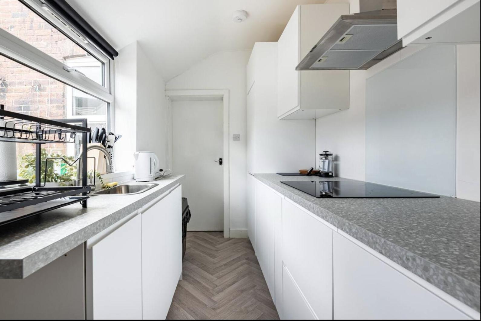 Away From Local To A Lot Of Amenities Holiday home *