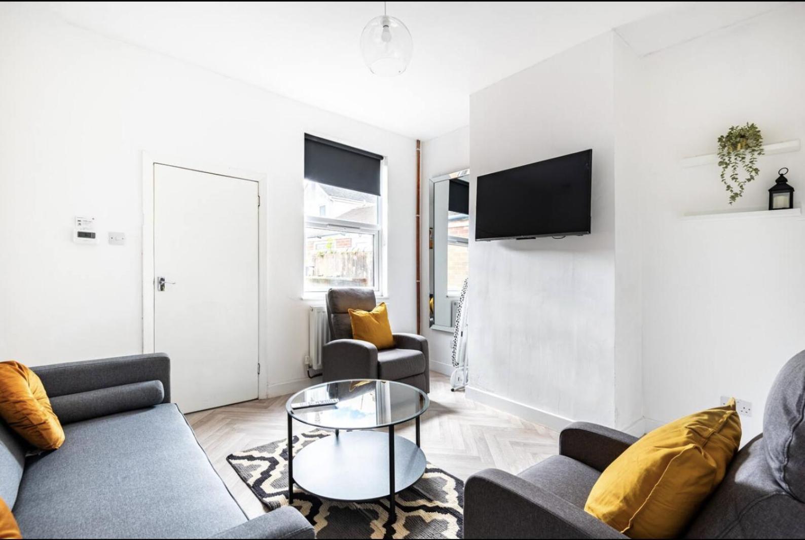 Holiday home Away From Local To A Lot Of Amenities Stoke-on-Trent